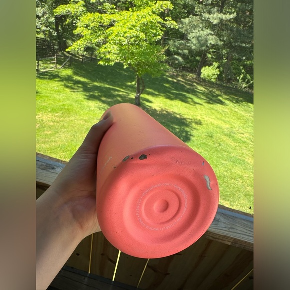 Hydroflask Hibiscus w Lid - Picture 6 of 6
